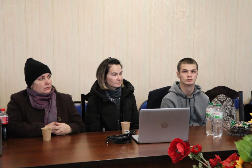 img 8000 1024x683