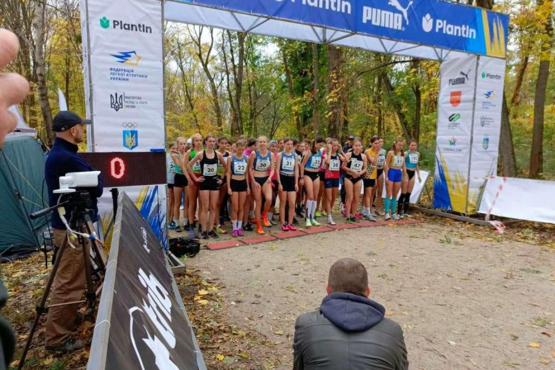 Юні коростенські спортсмени взяли участь у чемпіонаті України з легкоатлетичного кросу