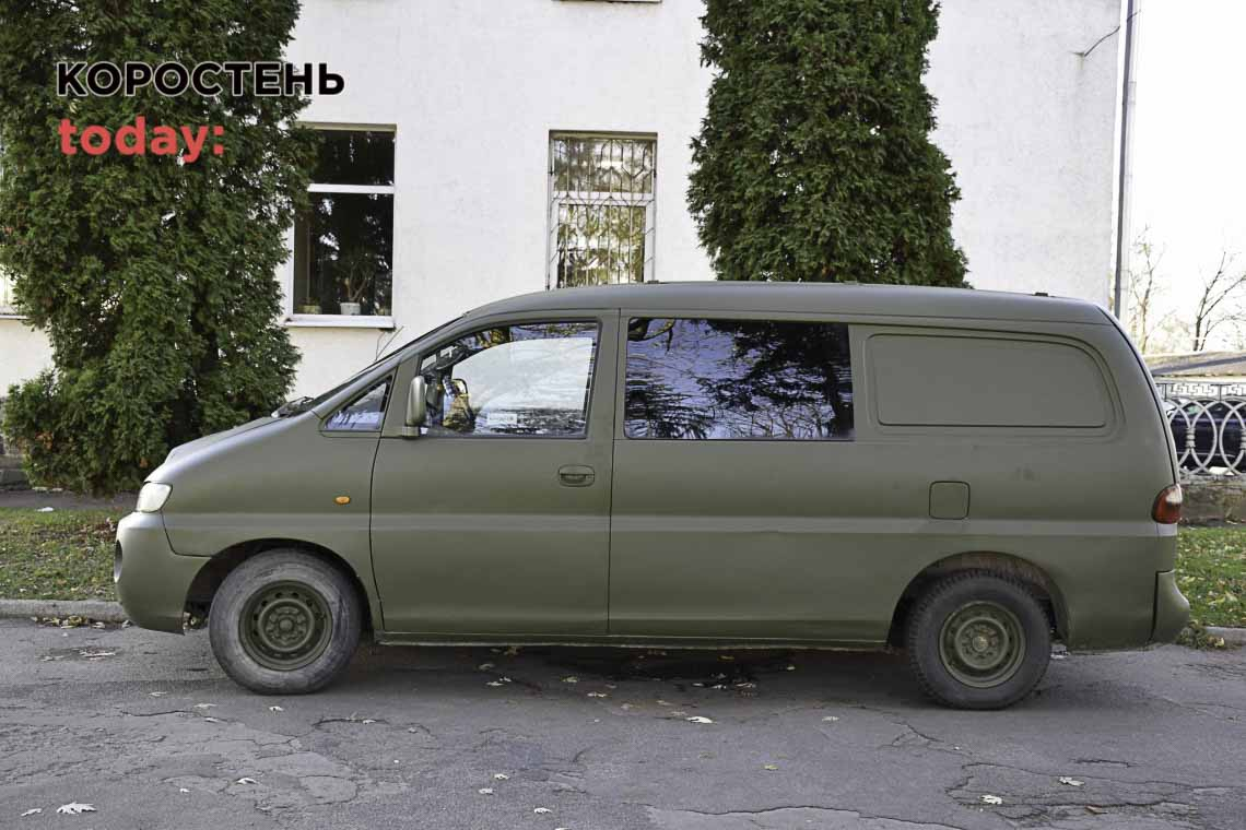 Олевська громада відправила на фронт ще один автомобіль