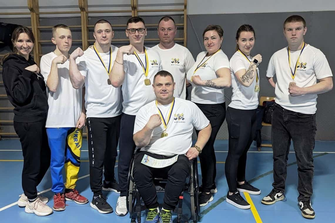 Коростенські спортсмени повернулися з чемпіонату України з пара-армрестлінгу з нагородами
